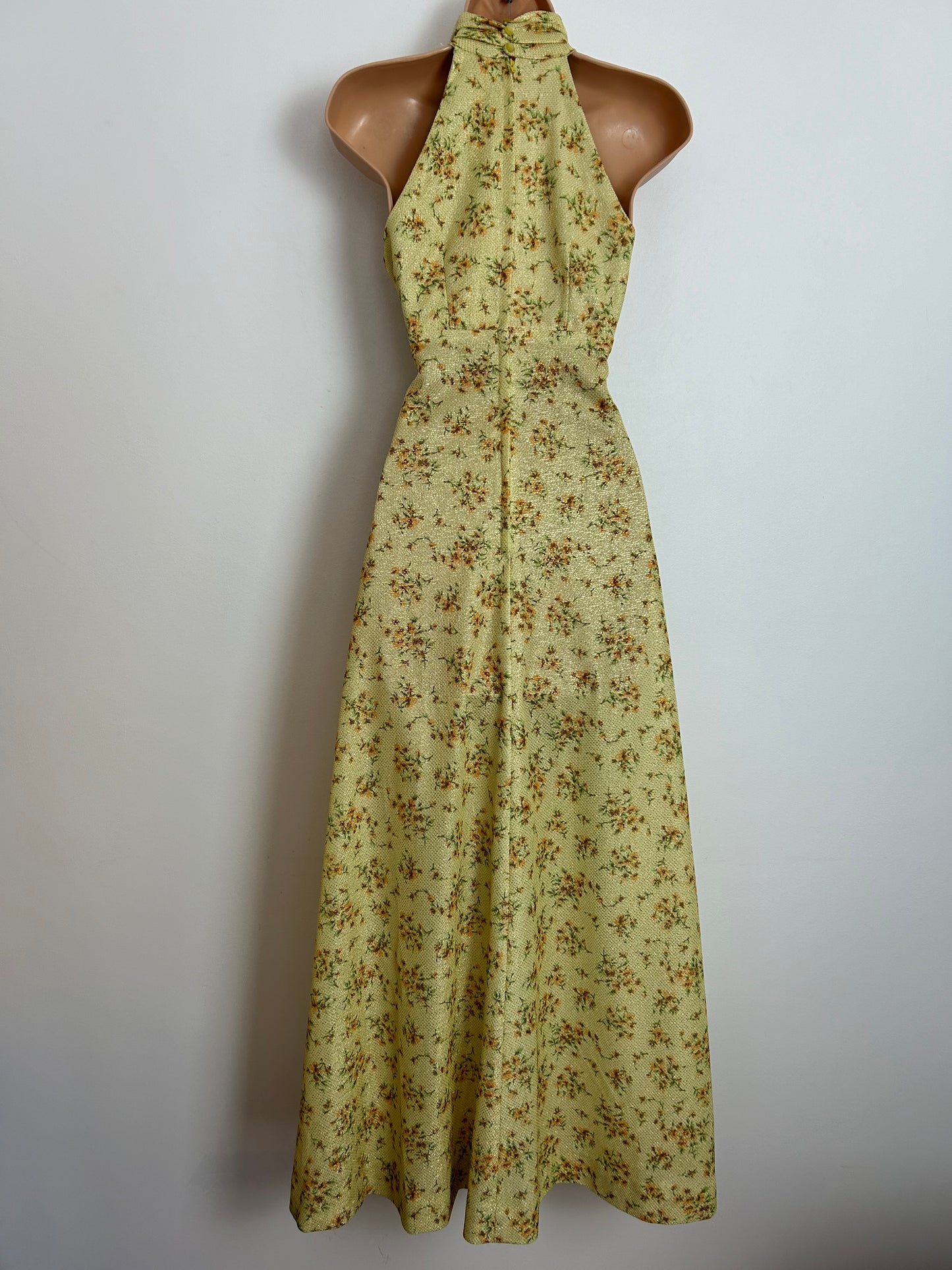 Vintage 1970s UK Size 6 Yellowy Green Gold & Orange Floral Lurex High Neck Key Hole Sleeveless Summer Boho Occasion Maxi Dress