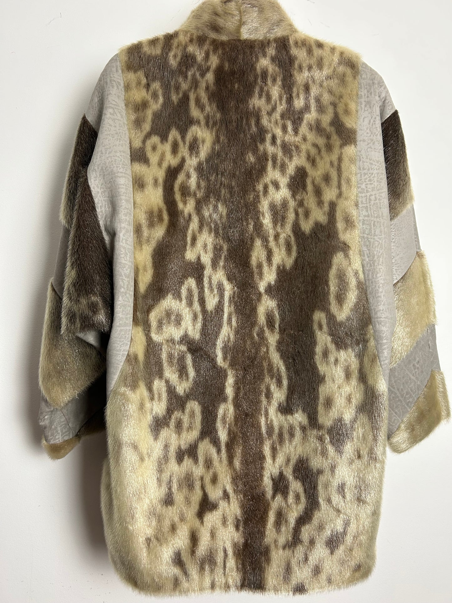 Vintage 1980s SCHRADER Size 12 Beige & Brown Tones Suede & Fur Animal Print Oversize Jacket