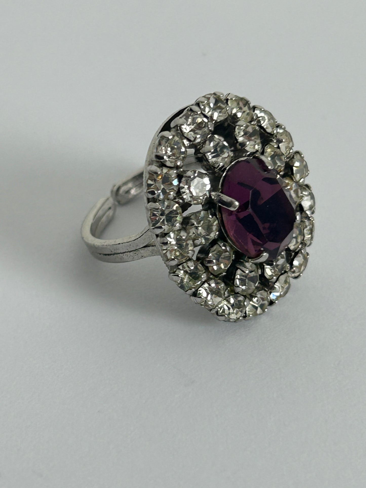 Vintage Beautiful Silver Tone Purple Glass & Diamante Set Adjustable Cocktail Ring Size P