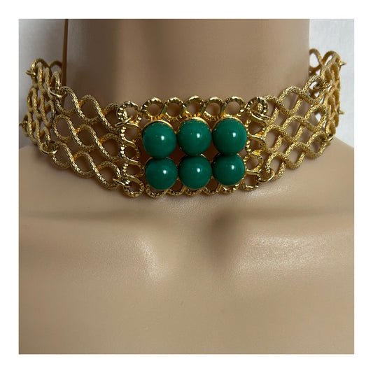 Vintage 1960s Beautiful Gold Tone Panelled Choker Necklace Set With Green Plastic Beads