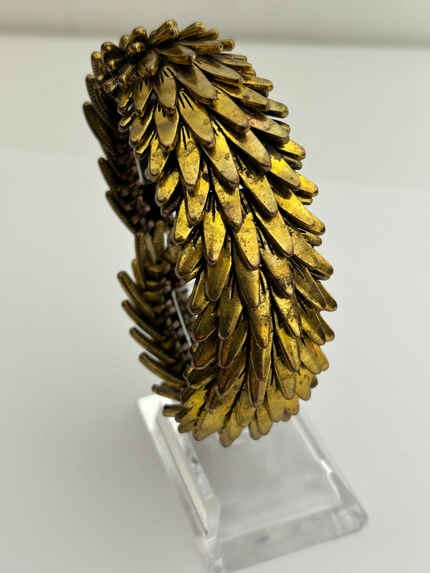 Vintage 1960s 1970s Gold Tone Spikey "Hedgehog" Stretchy Elasticated Bracelet