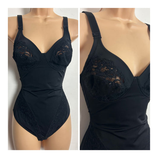 Vintage LADYBERG Size 34B Black Lace Detail Corselette Bodysuit Bodyshaper
