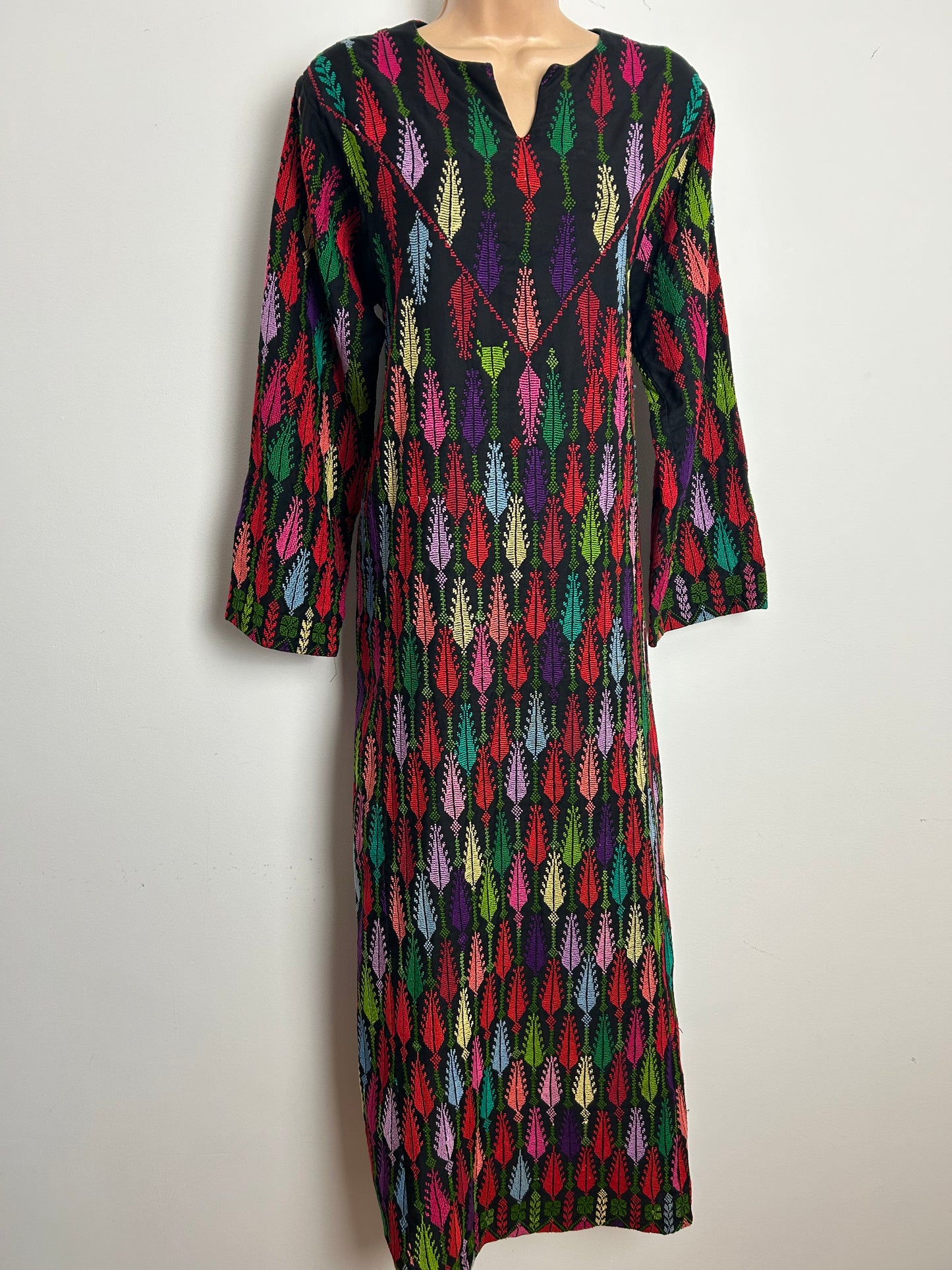 Vintage Up To Size 14 Black Red Blue Green & Yellow Cross Stitch Embroidered Long Sleeve Kaftan