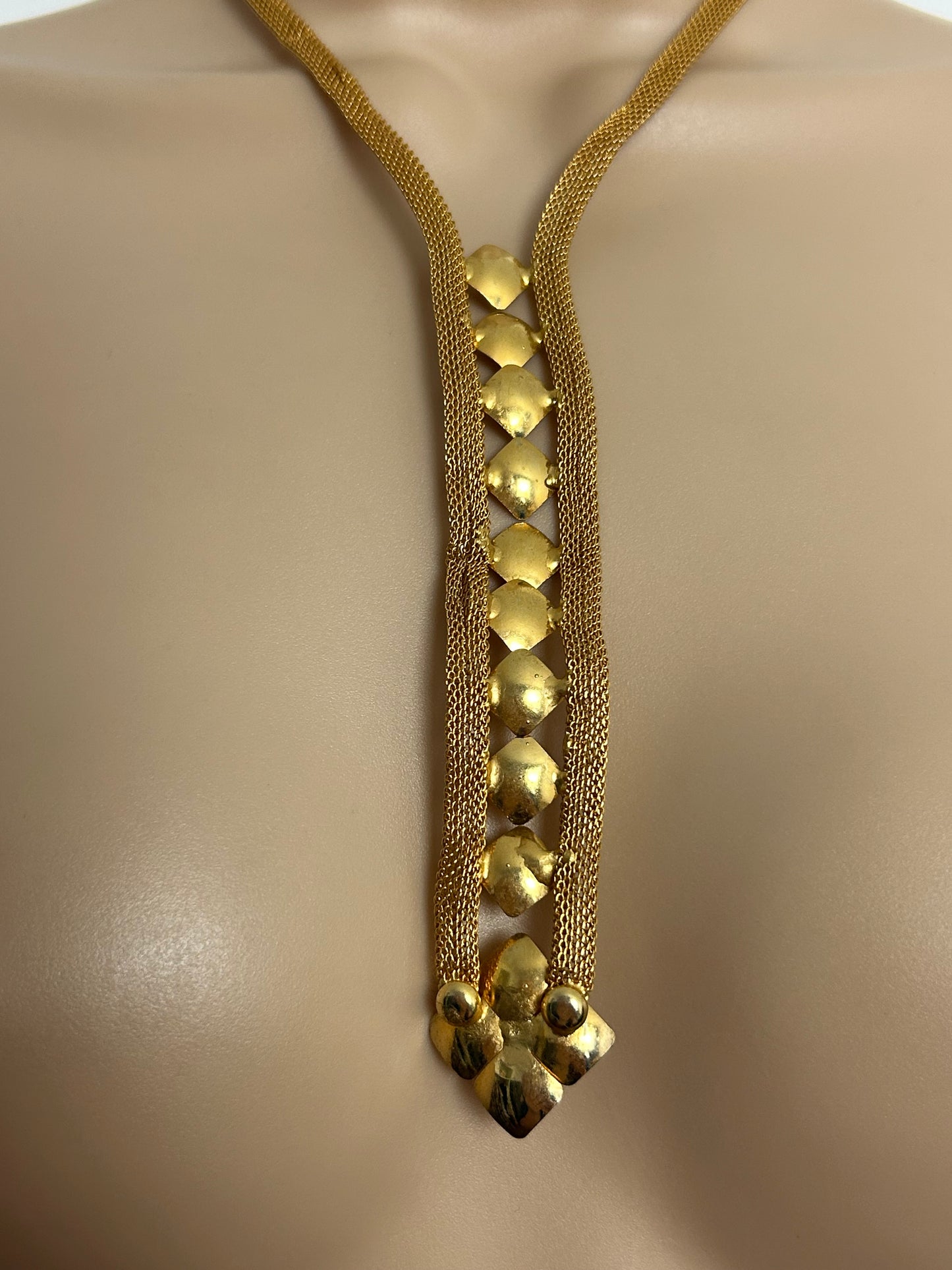 Vintage 1960s Gold Tone Mesh Elongated Drop Statement Necklace