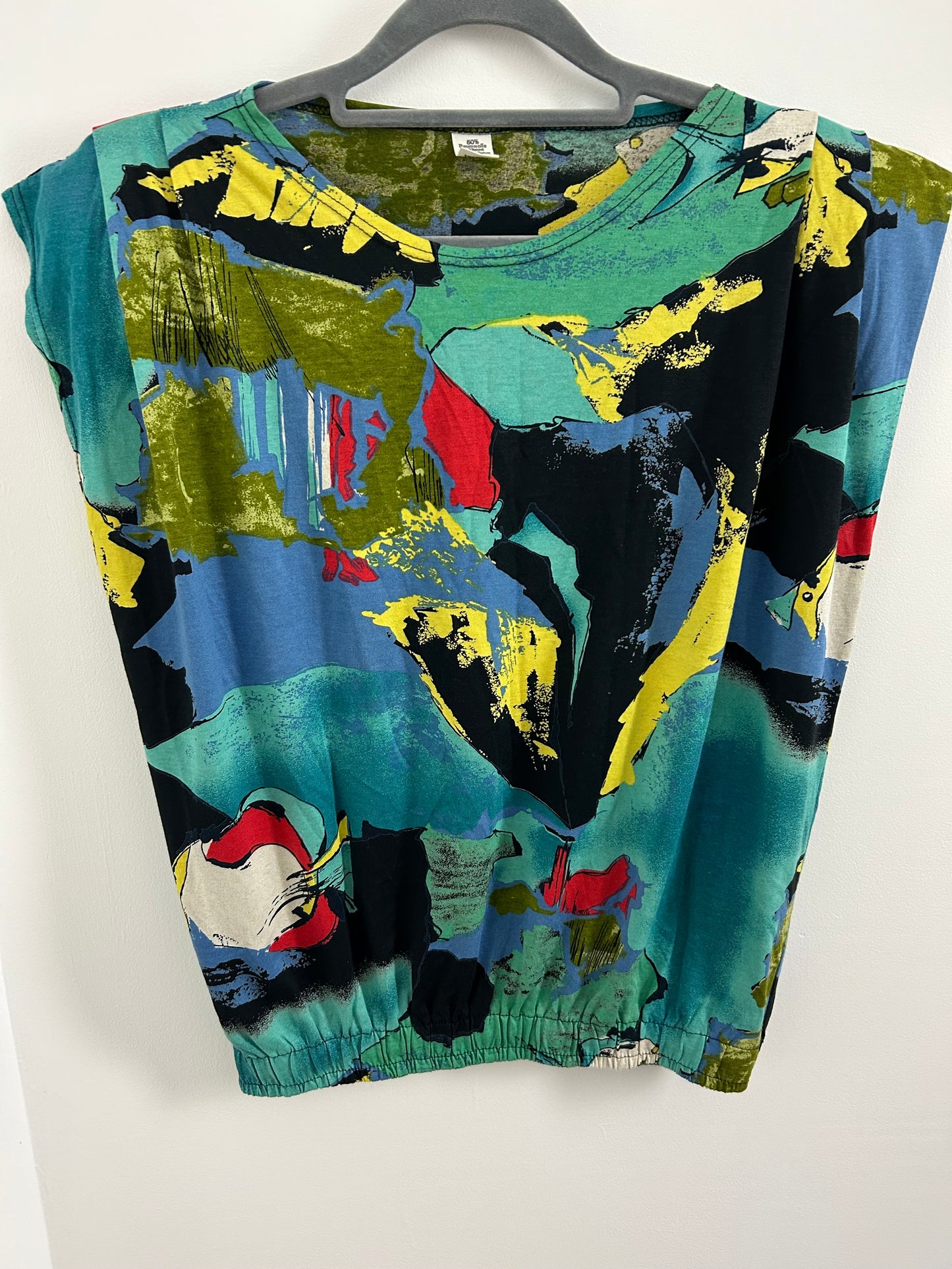Vintage 1980s Size 14 Green Blue Black & Red Abstract Fish Print Cotton Mix Top