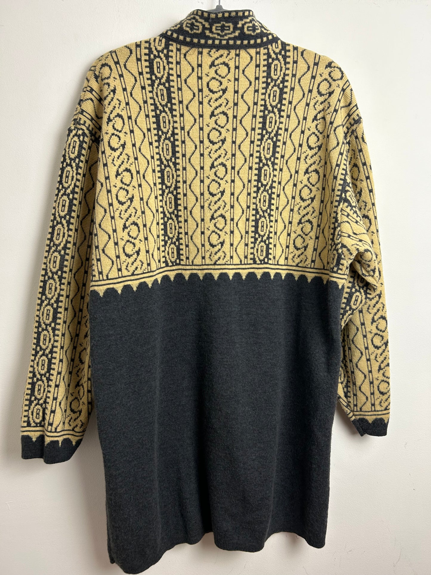 Vintage 1980s ITALIAN Size L Grey & Sandy Beige Abstract Pattern 50% Wool Long Sleeve Cardigan