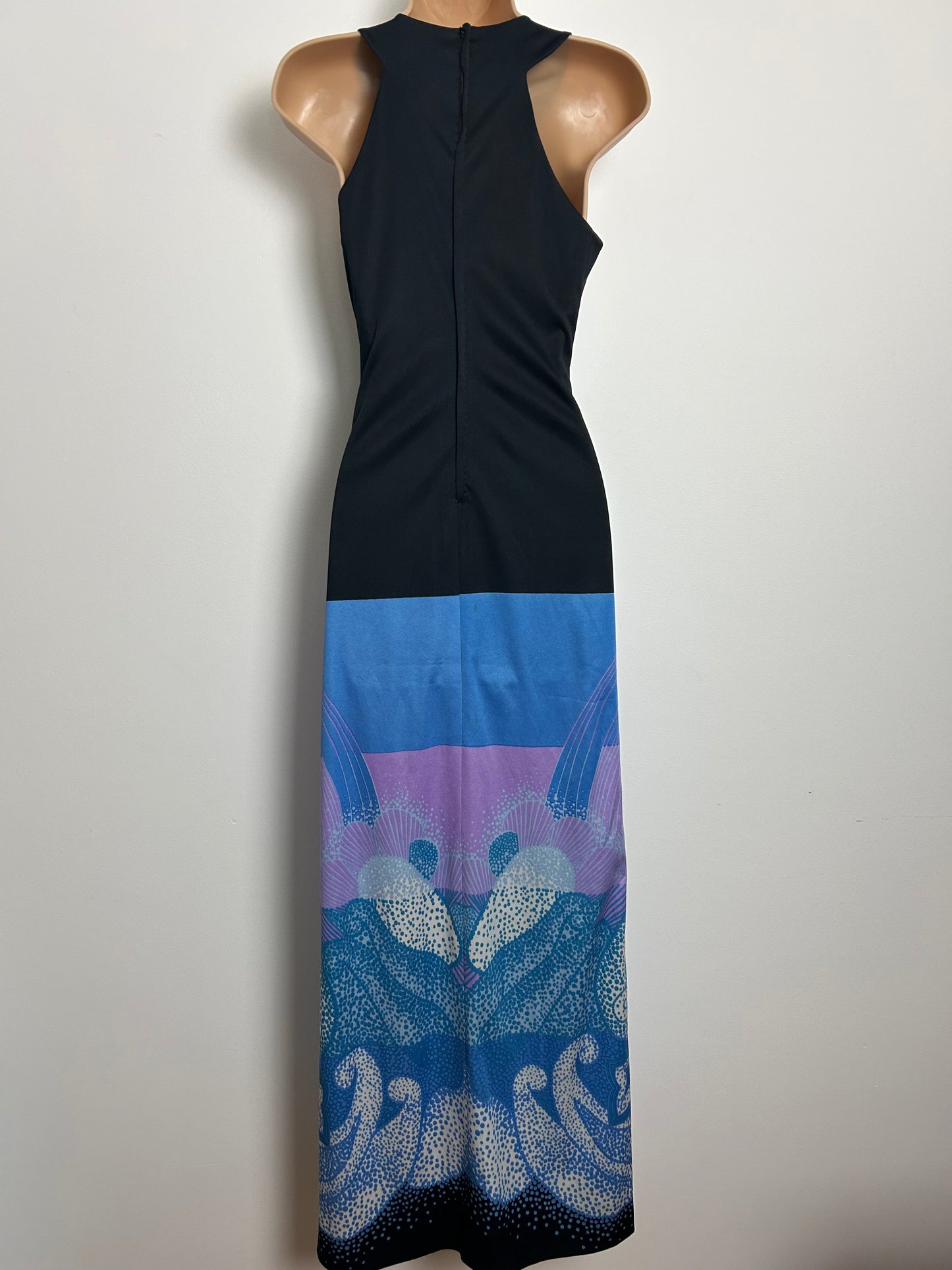 Vintage 1970s Size 8 Black Blue & Lilac Abstract Stripe & Paisley Print Sleeveless Maxi Dress