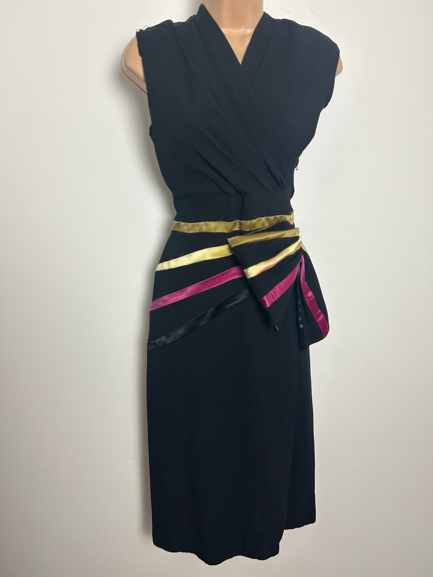Vintage Late 1940s RARE ARTHUR BANKS Size 8-10 Black Rayon Satin Stripe Bow Detail Wiggle Party Dress