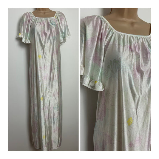 Vintage 1970s Up To Size 14 White Feint Floral Print Flared Sleeve Maxi Nightie