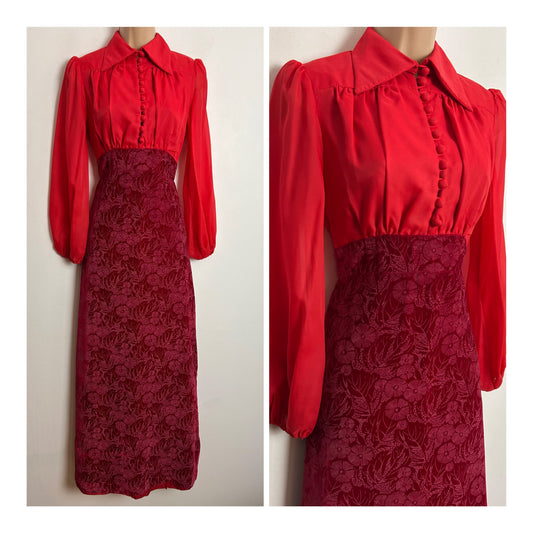 Vintage 1970s INTERDOB UK Size 6 Two Tone Red Chiffon & Velvet Long Sleeve Christmas Occasion Dress