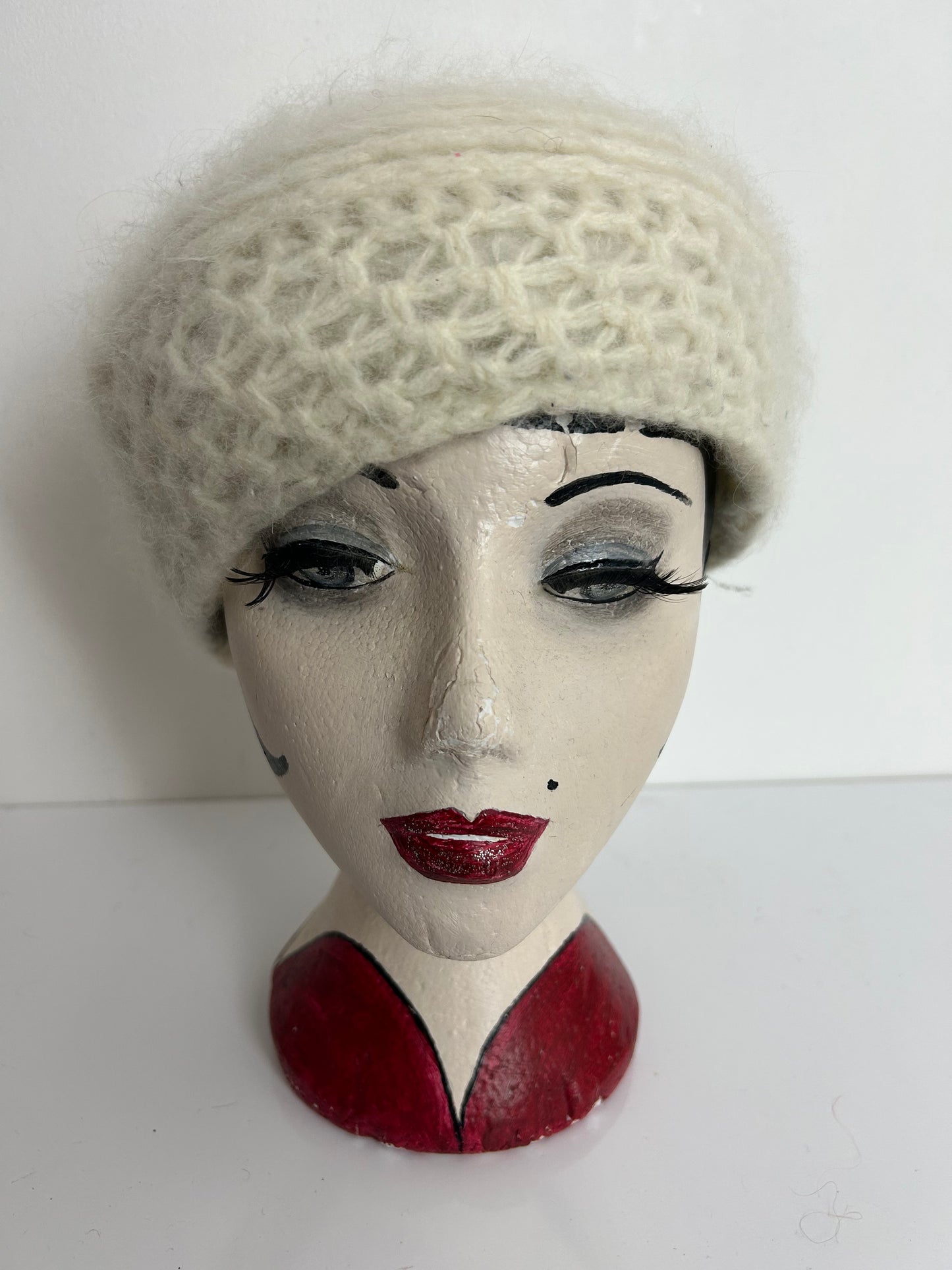 Vintage Winter White Angora & Wool Mix Reversible Beret/Beanie Style Hat