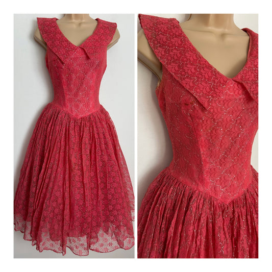 Vintage 1950s ACQUER MODEL Size 6 Beautiful Dark Coral & Silver Thread Net Princess Prom Party Dress