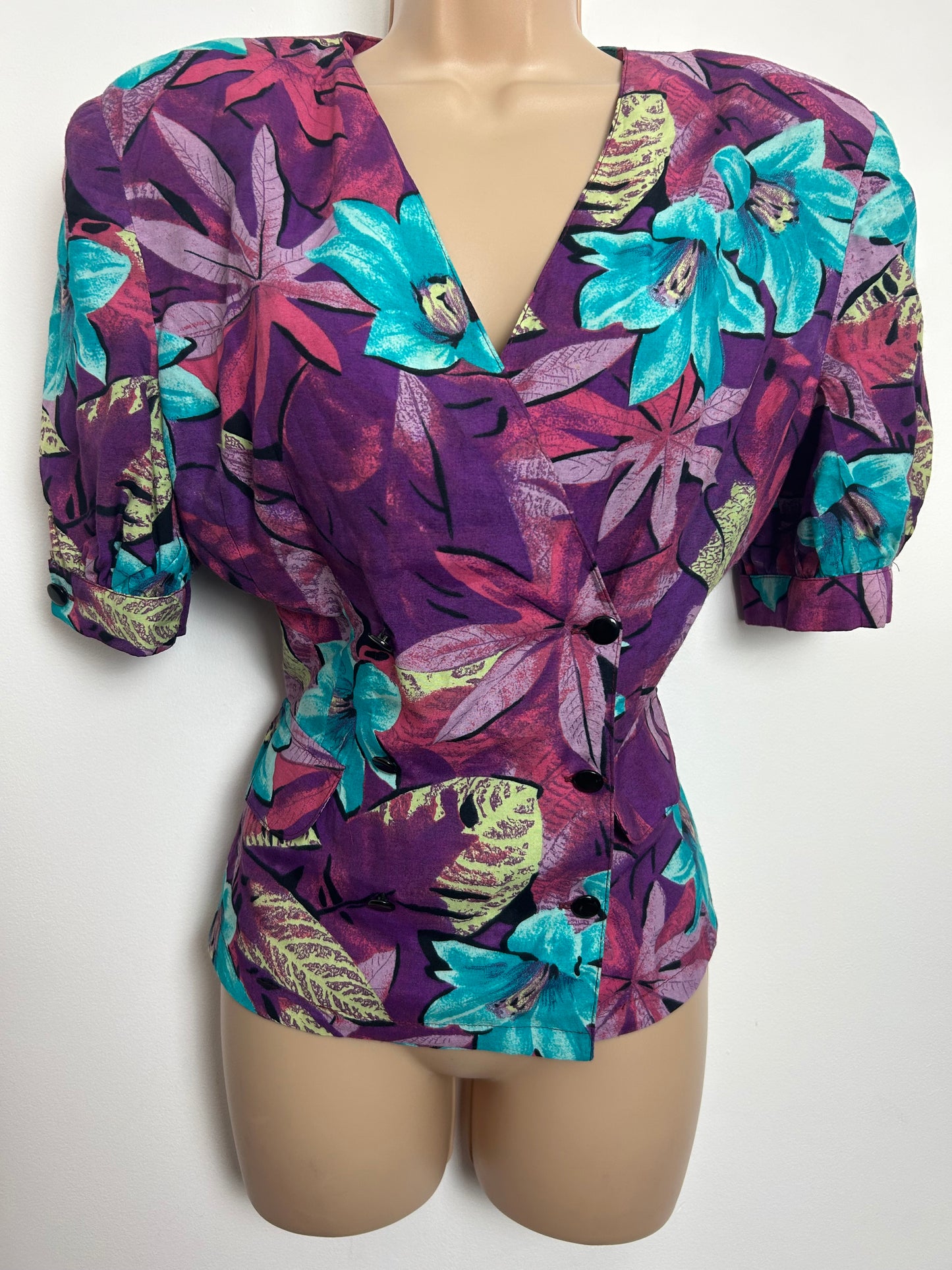 Vintage 1980s Italian Size 12 Purple & Turquoise Floral Print Short Sleeve Peplum Blouse/ Top