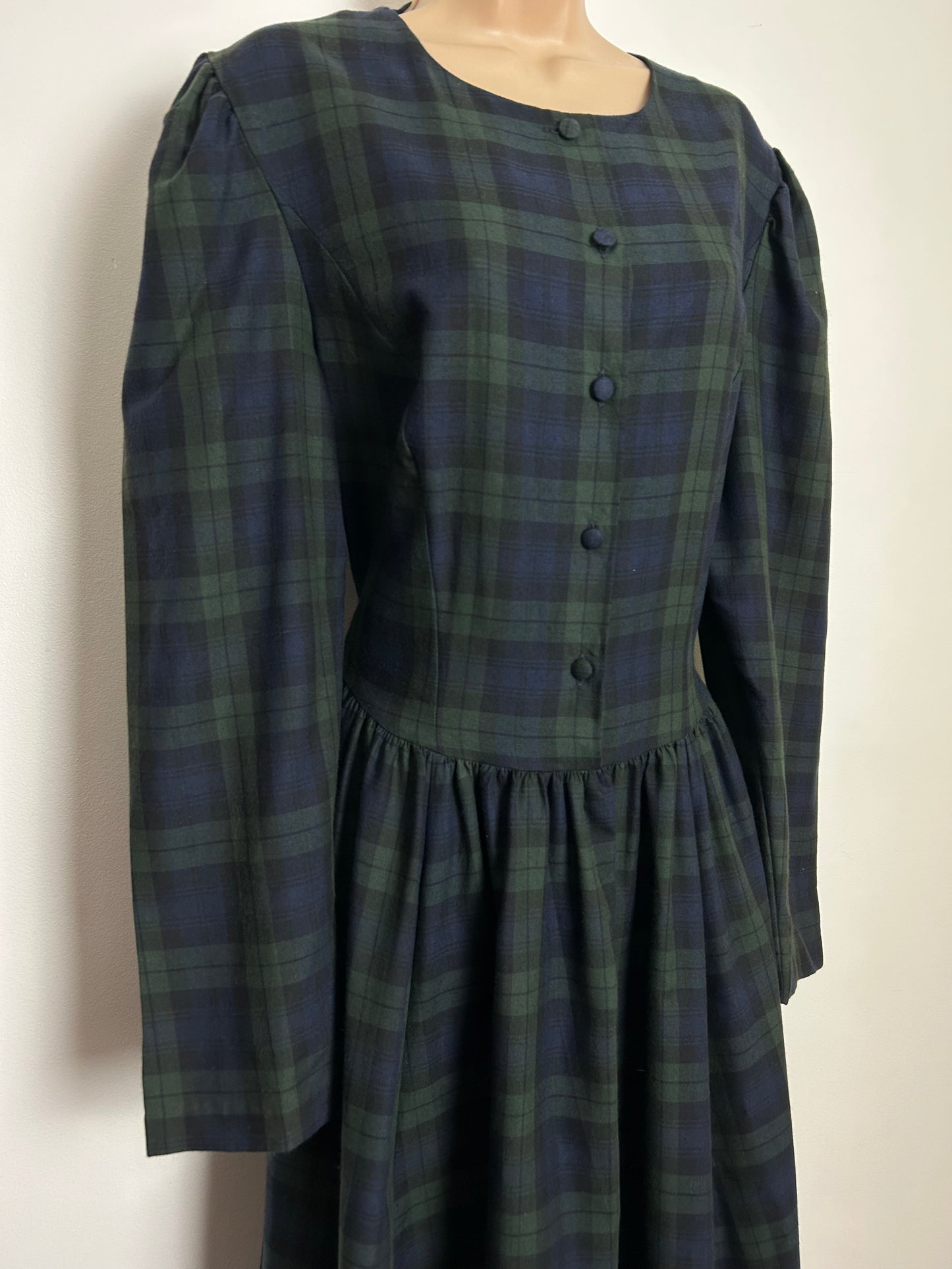 Vintage 1980s LAURA ASHLEY DEADSTOCK Size 14-16 (Size 18 On Label) Dark Blue Green & Navy Blackwatch Tartan Check Midaxi Cotton Dress
