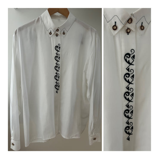 Vintage UK Size 16 White Embroidered Detail Long Sleeve Austrian Trachten Traditional Shirt