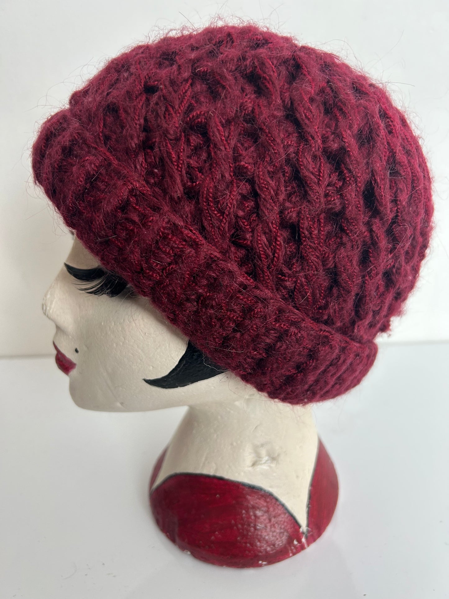 Vintage 1970s Maroon Chunky Cable Knit Angora & Wool Mix Beanie Hat