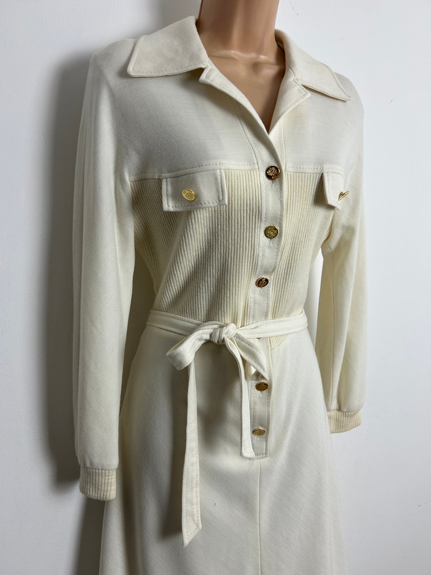 Vintage 1970s Size 12 Cream Ribbed Pocket Detail 100% Pure Wool Belted Mod Day Dress