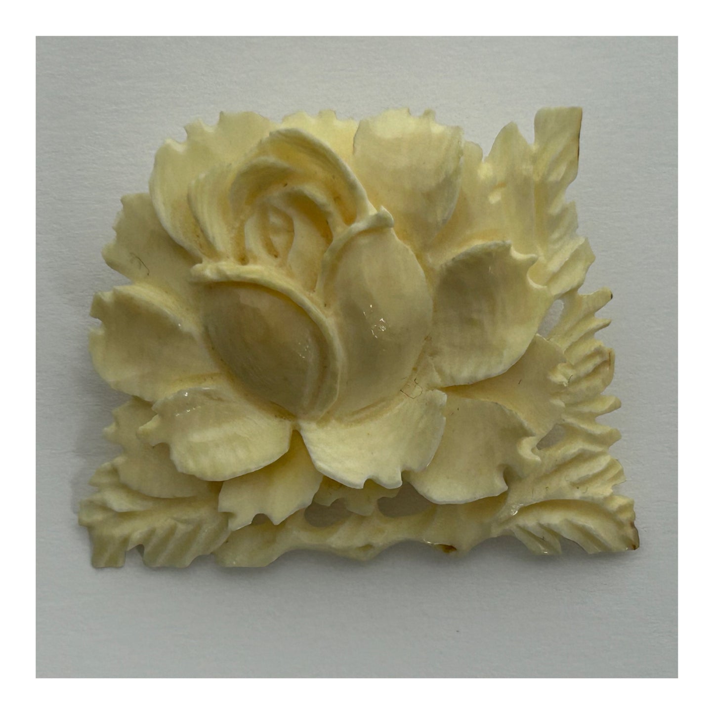 Vintage 1950s Pretty Celluloid Carved Rose Pin Brooch