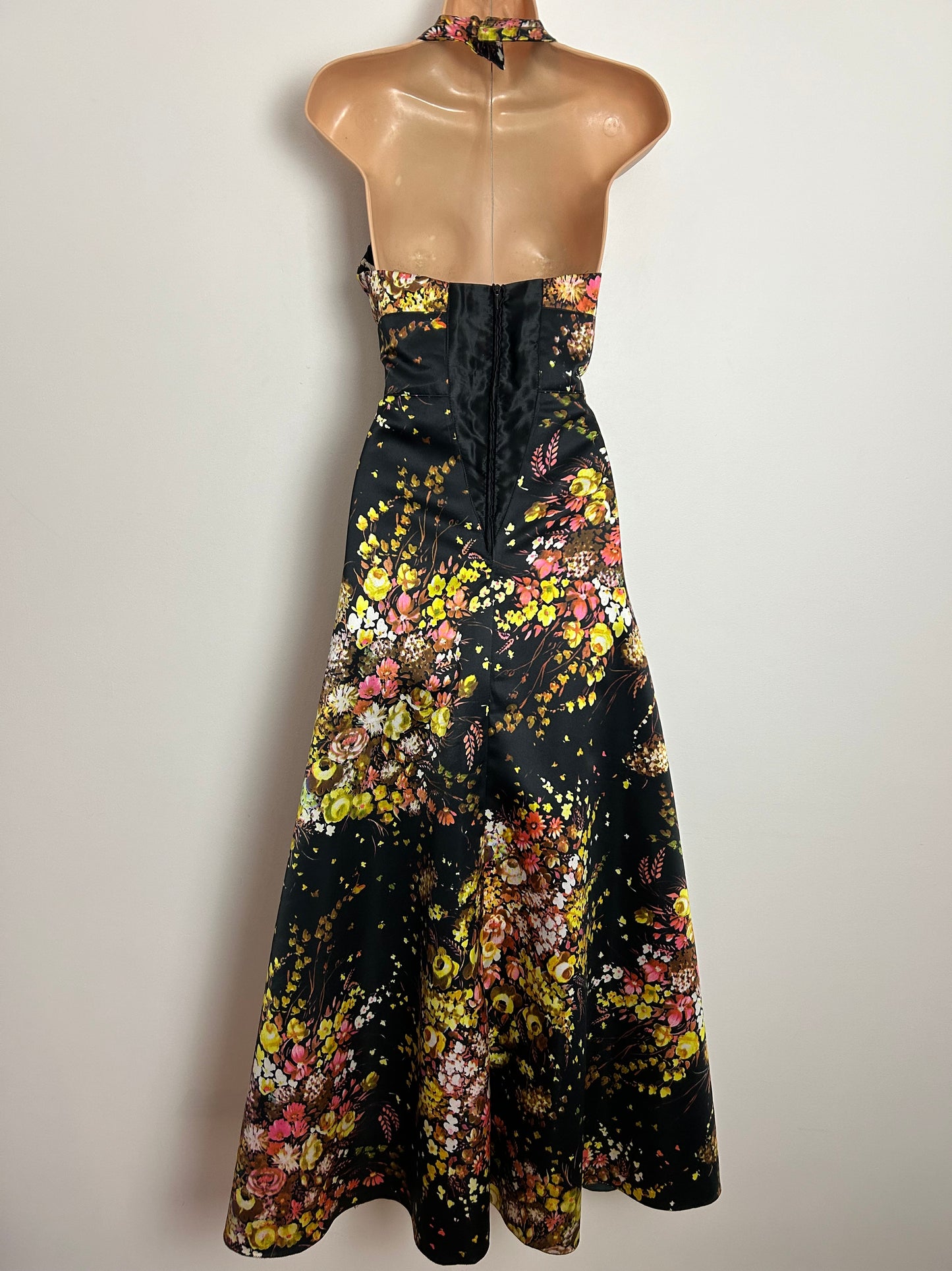 Vintage 1970s VERA MONT UK Size 12 Black Pink & Yellow Floral Print Boho Summer Maxi Dress