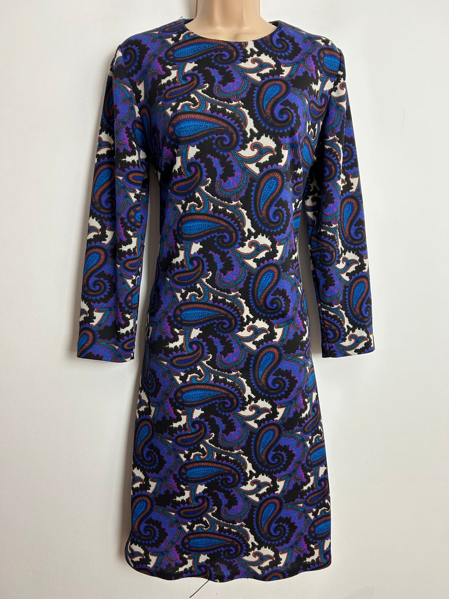 Vintage 1960s FULTON UK Size 12-14 Black Blue & Dark Pink Paisley Print Long Sleeve Mod Shift Dress