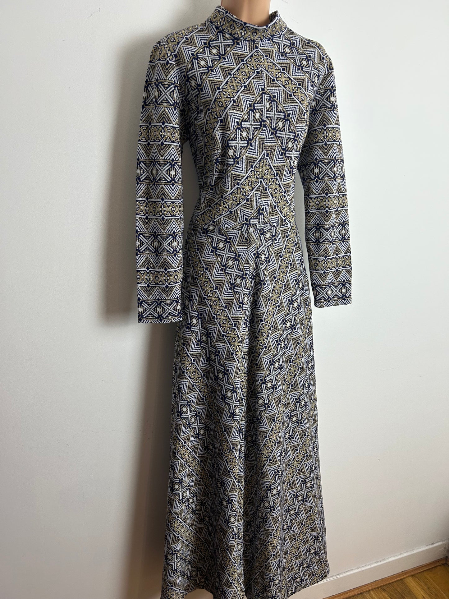Vintage 1970s Size 12-14 Blue White Gold Lurex Abstract Print Long Sleeve Evening Maxi Dress