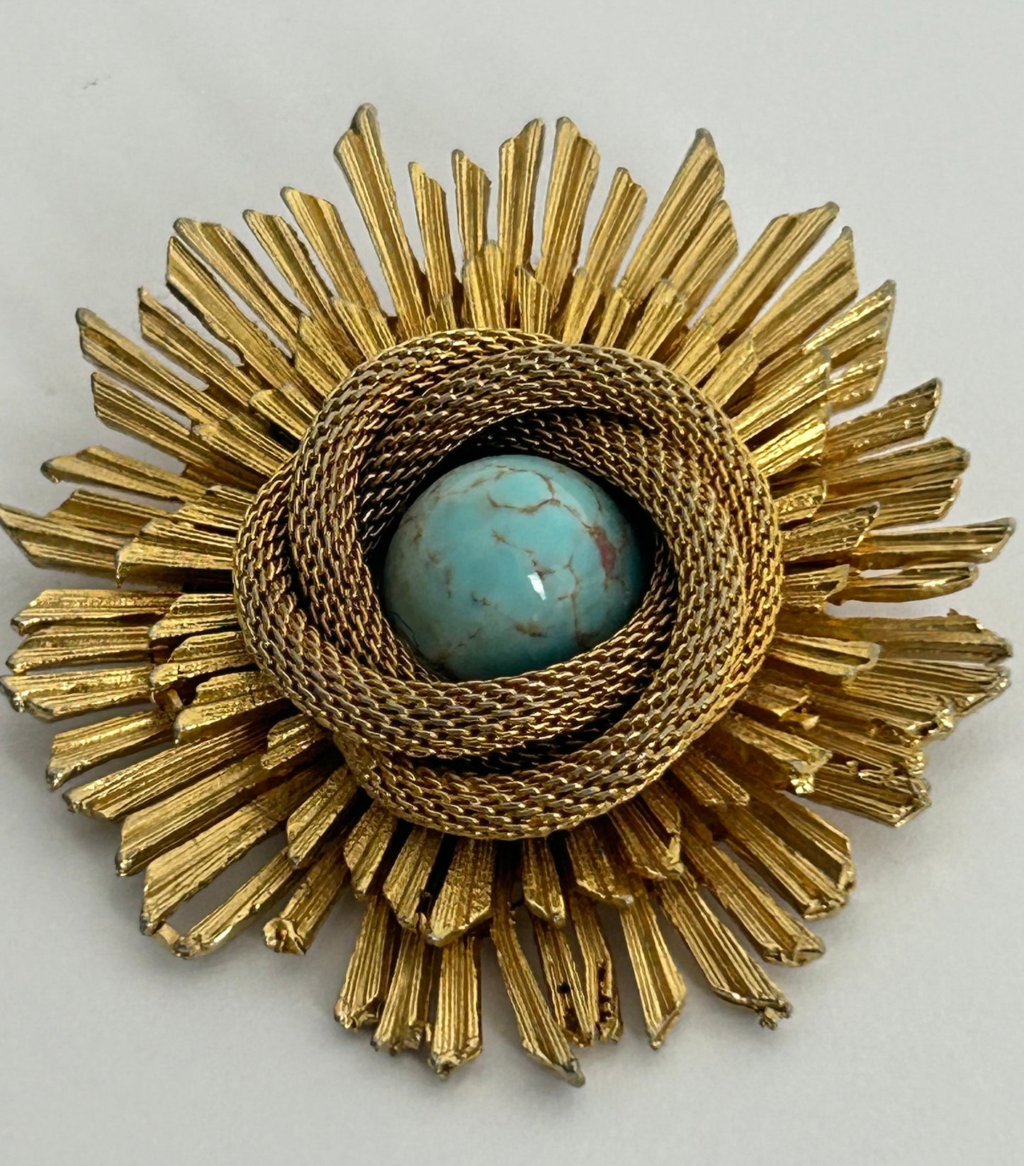 Vintage 1960s Gold Tone Base Metal Sunburst Turquoise Stone Set Brooch