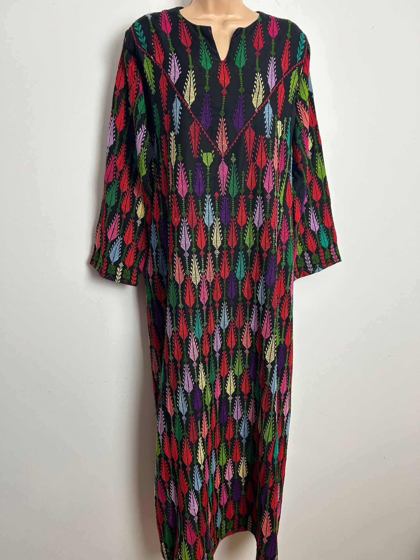 Vintage Up To Size 14 Black Red Blue Green & Yellow Cross Stitch Embroidered Long Sleeve Kaftan
