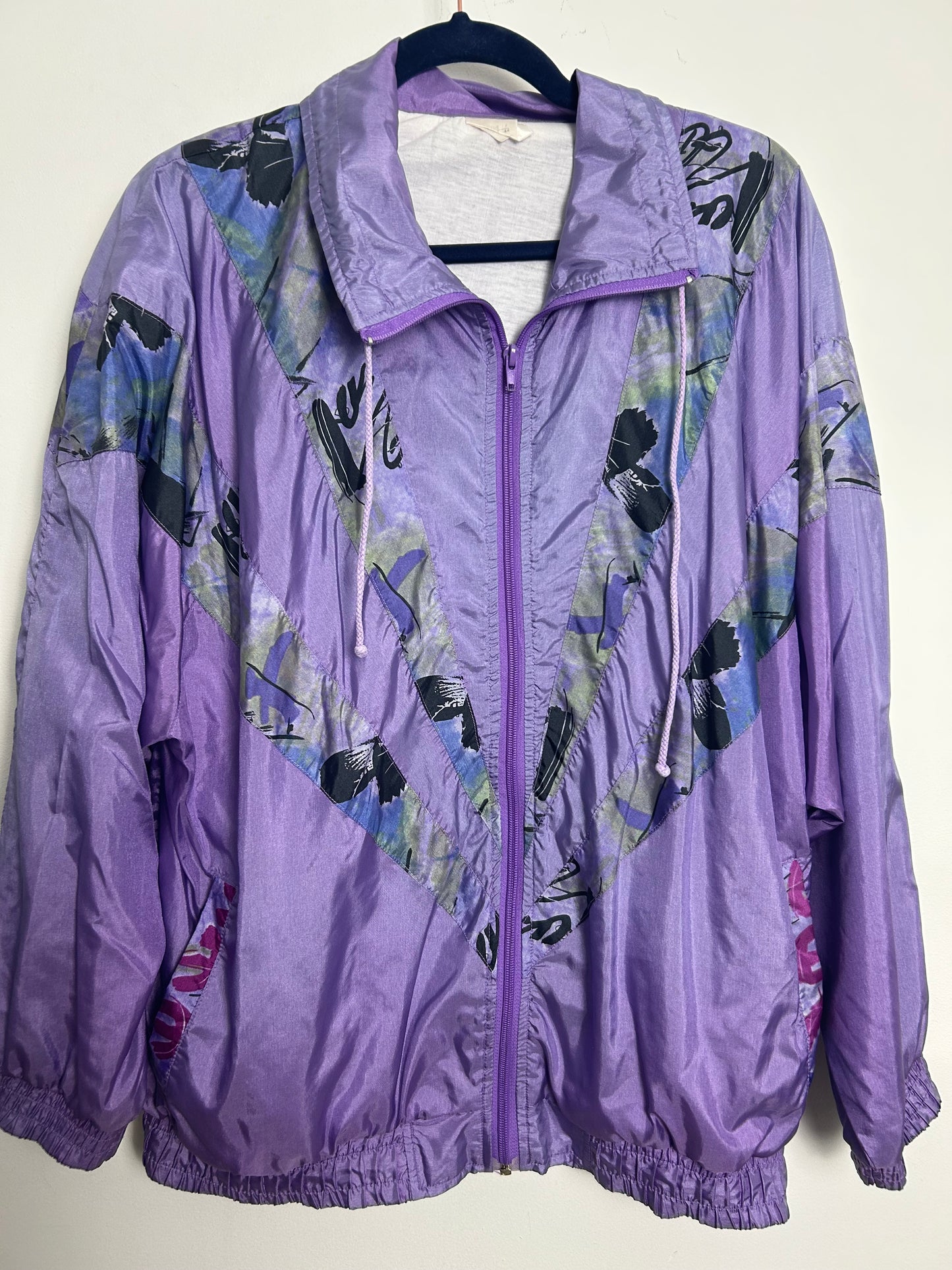 Vintage 1980s Up To Size 16 Lilac Patterned Shell Suit Jacket/Windbreaker