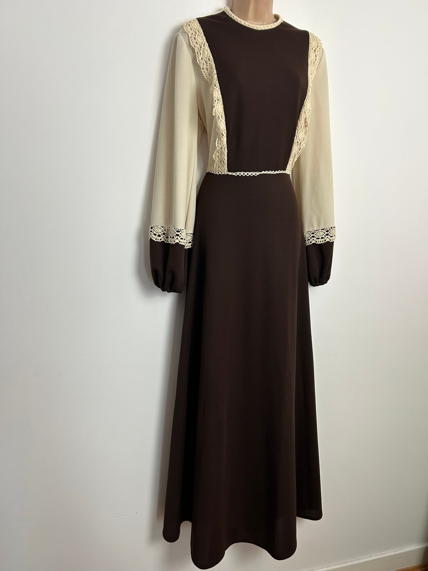 Vintage 70s UK Size 10-12 PETERSON MAID Chocolate Brown & Cream Lace Trim Balloon Sleeve Prairie Boho Maxi Dress