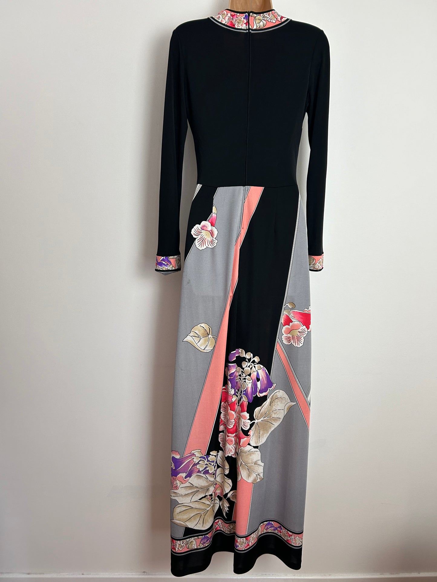 Vintage 1970s NINI CAPPUCI UK Size 10 Black Grey Purple & Pink Stripe & Floral Print Long Sleeve Maxi Dress