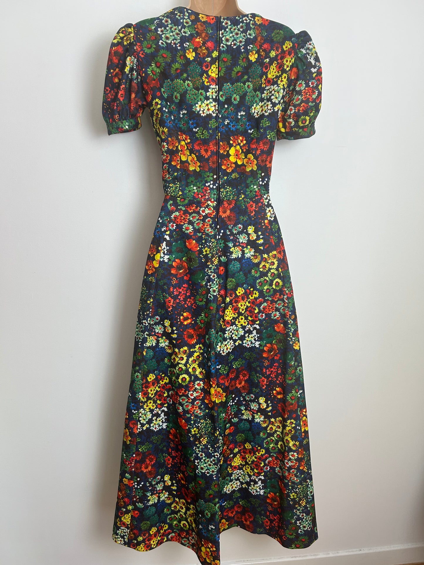 Vintage 1970s Size 8-10 Navy Blue Red Yellow & Green Floral Print Short Sleeve Boho Maxi Dress