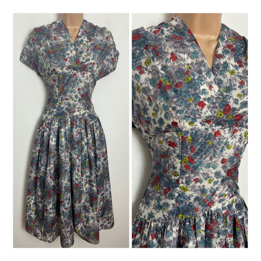 Vintage 1950s FAIMAN OF OXFORD STREET Size 8-10 Pretty White Grey Teal Peacock Blue & Red Day Dress
