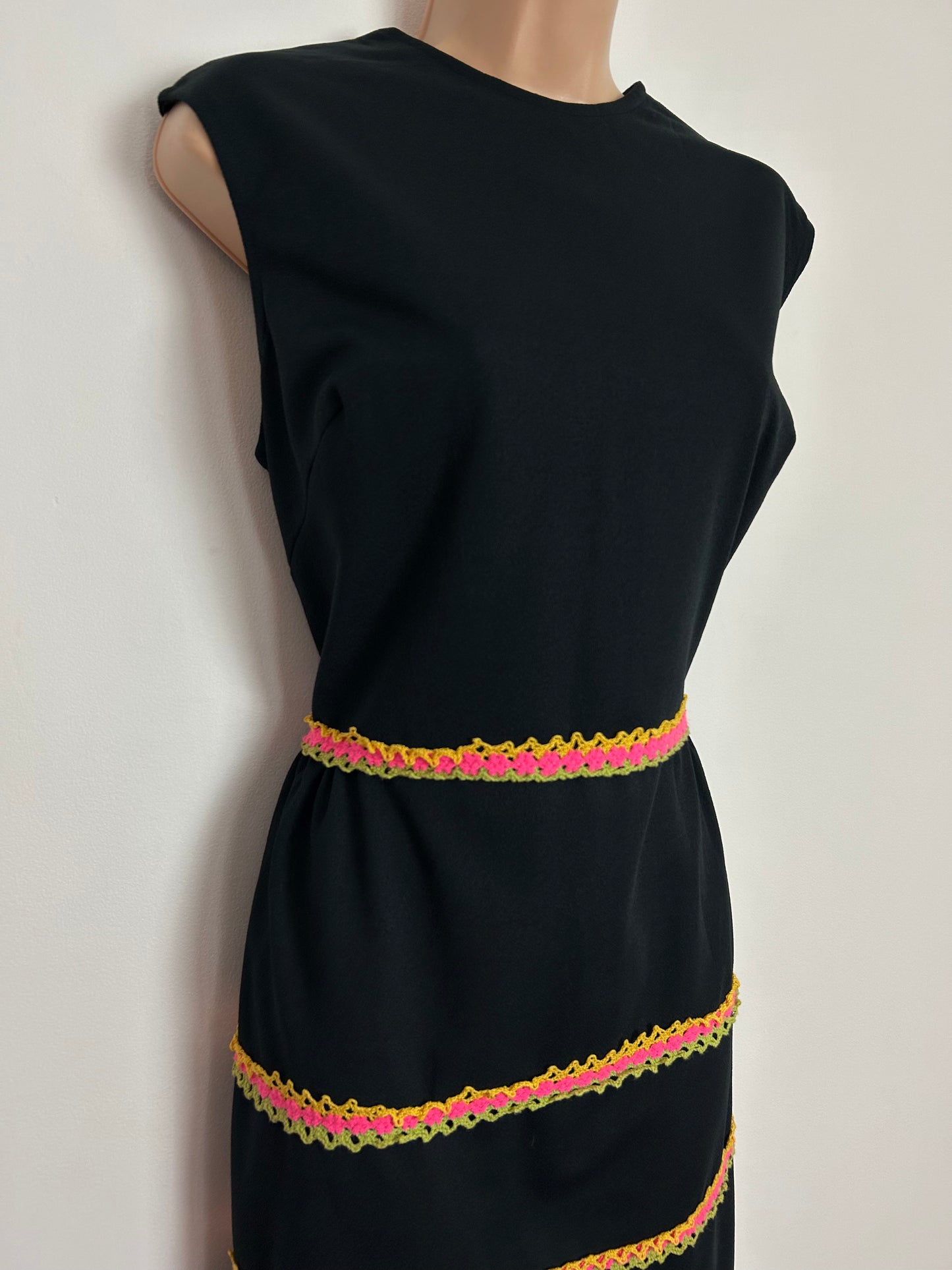 Vintage 1970s JERRI OF MIAMI UK Size 14 Black Yellow Pink Green Crochet Lace Trim Sleeveless Mod Scooter Dress