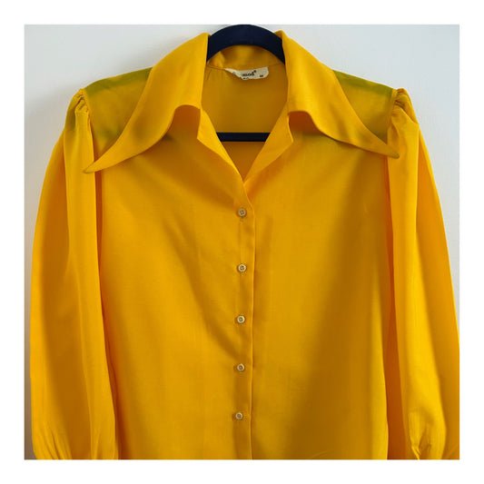 Vintage 1970s CELAMOD PARIS Size 12 Mustard Yellow Dagger Collar Long Sleeve Shirt