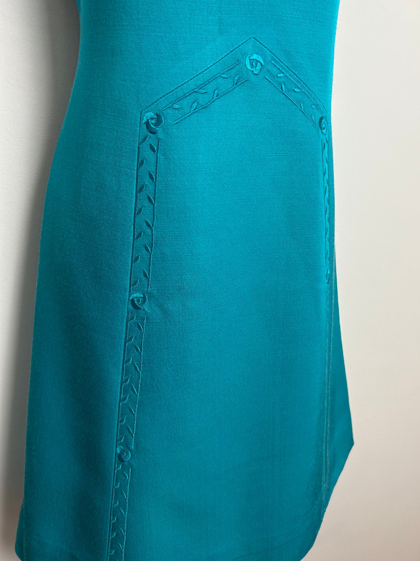 Vintage 1960s PEGGY FRENCH COUTURE Size 8 Dark Turquoise Embroidered Stitch Detail Mod Shift Dress