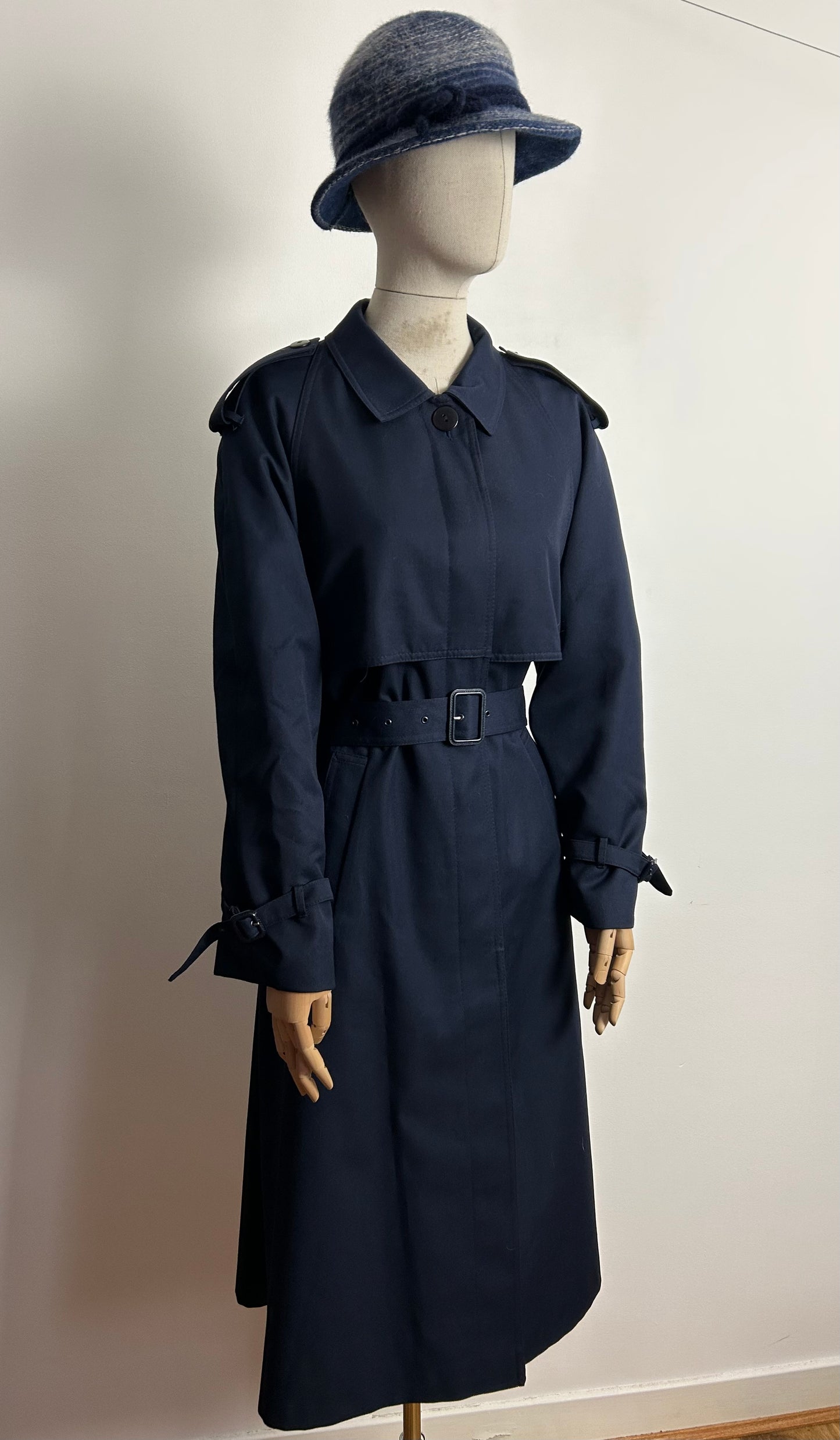 Vintage THE ROYAL COLLECTION BY DANNIMAC UK Size 14-16 Navy Blue Classic Belted Trench Coat