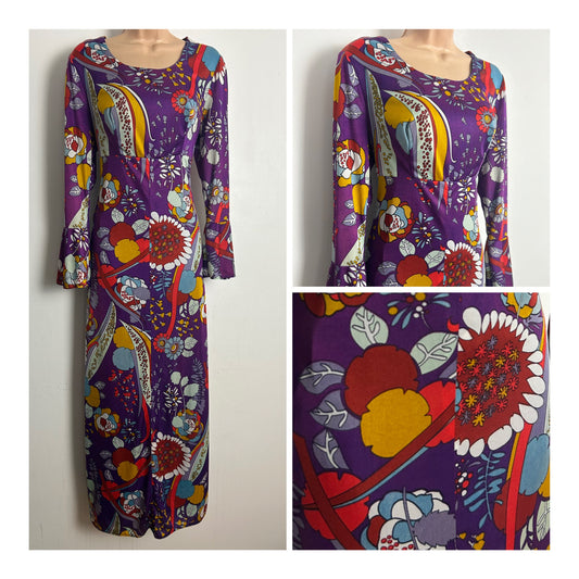 Vintage 1970s Size 12 Purple Red & Mustard Psychedelic Floral Print Long Sleeve Maxi Dress