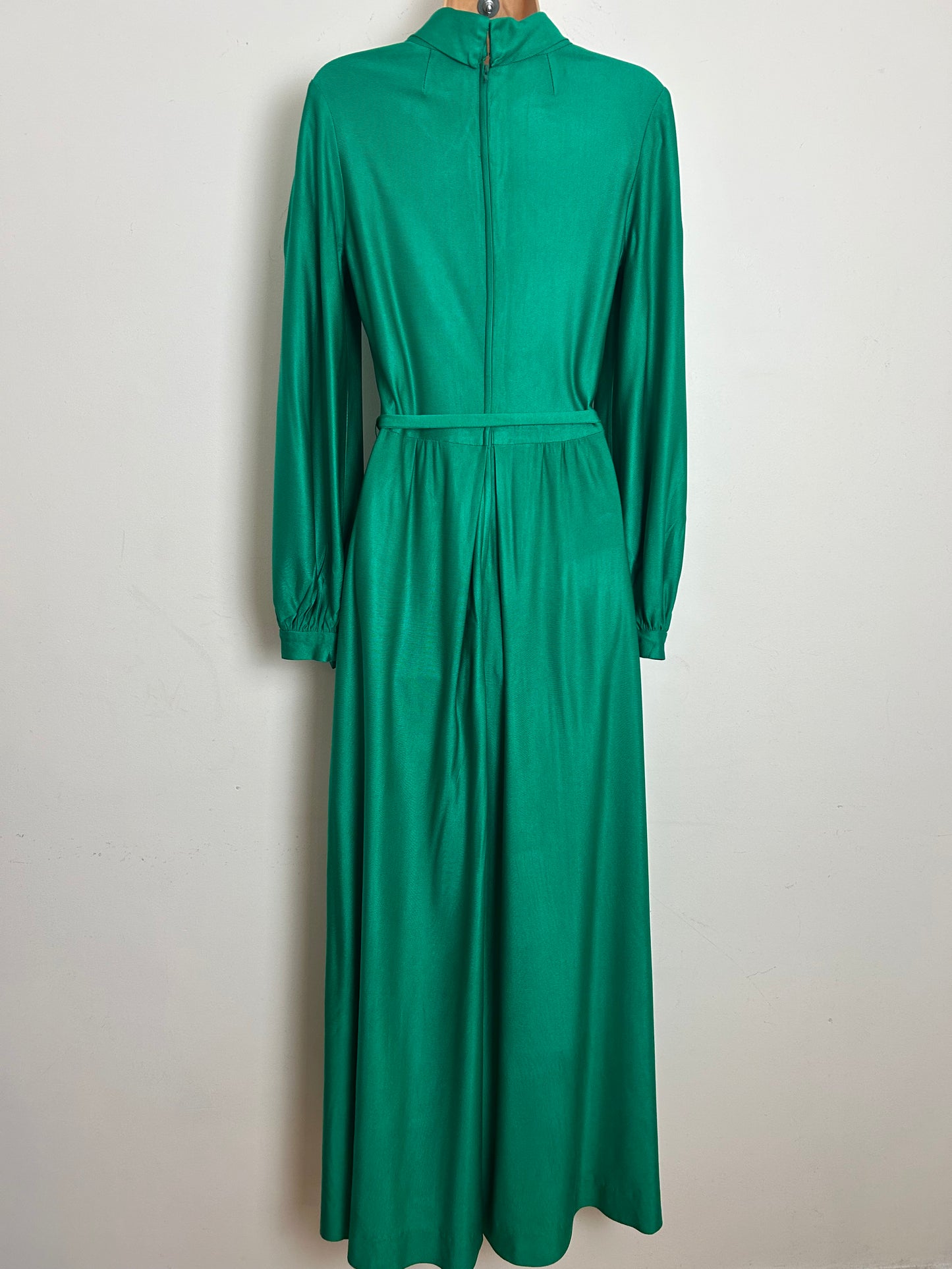 Vintage 1970s KATI AT LAURA PHILLIPS Size 8 Emerald Green Long Sleeve Belted Wide Leg Jumpsuit
