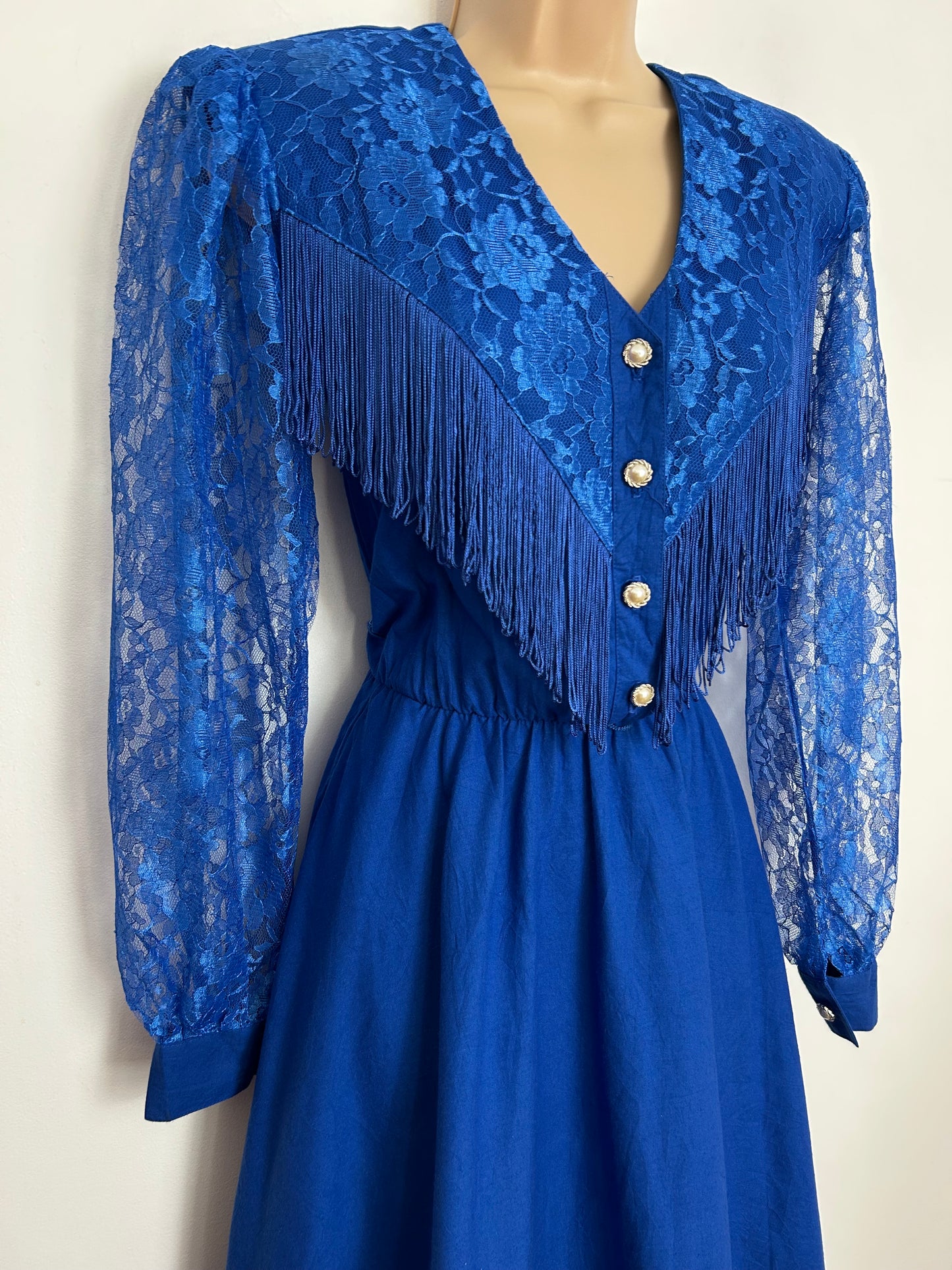 Vintage 1980s LILIA SMITTY Size 8 (US 3/4) Electric Blue Lace & Fringing Trim Western Dress