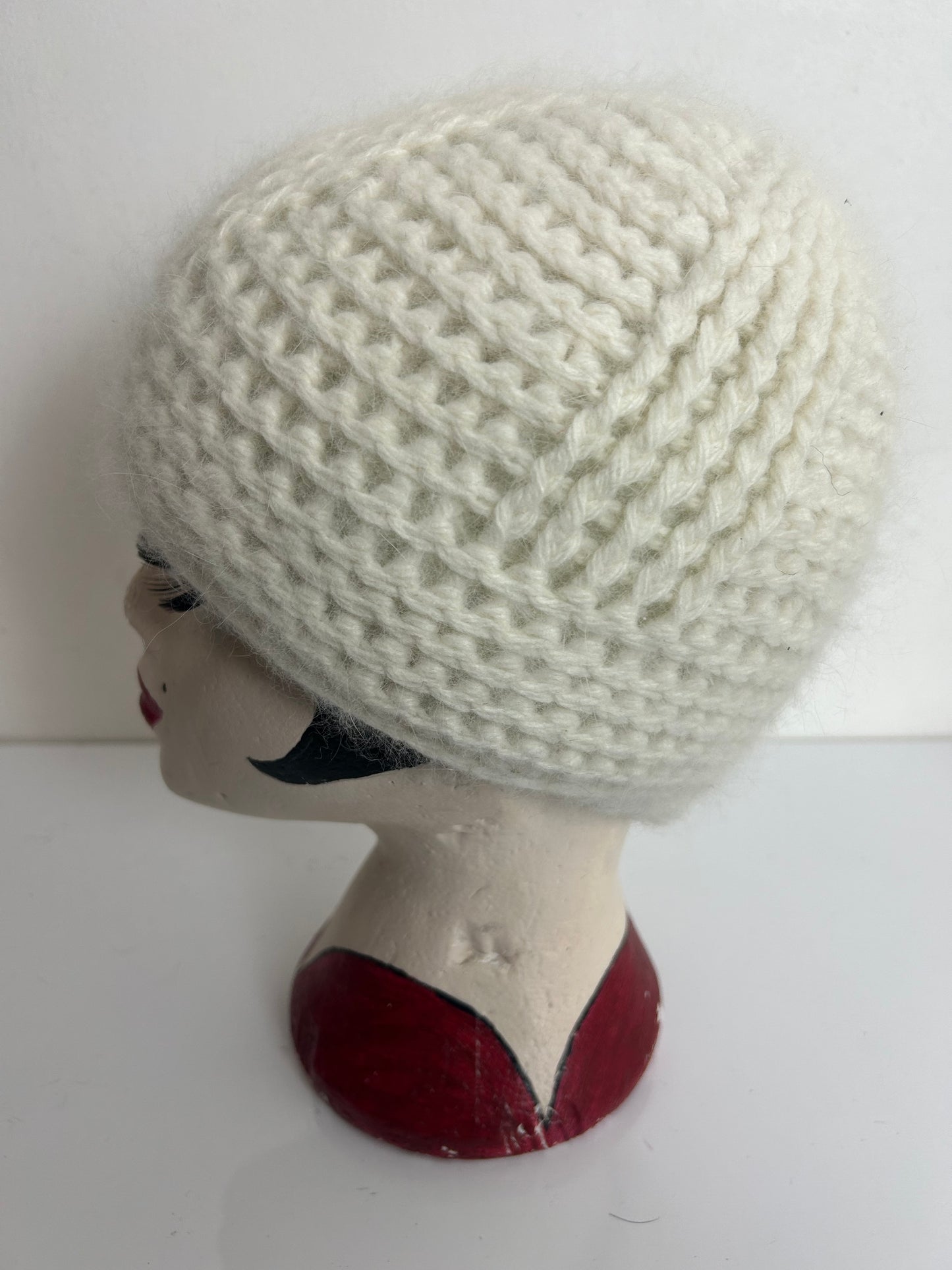 Vintage Winter White Chunky Knit Angora & Wool Mix Beanie Hat
