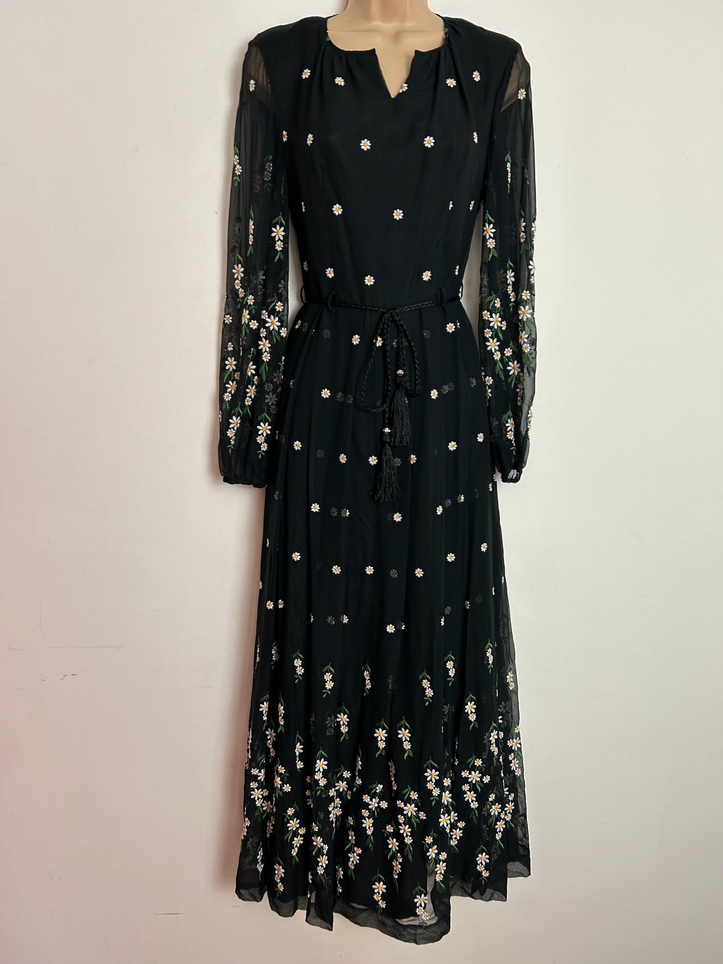 Early 1970s Siegelstoff Haute Couture UK Size 8 Beautiful Black Daisy Embroiedered Long Sleeve Belted Pleated Boho Maxi Dress