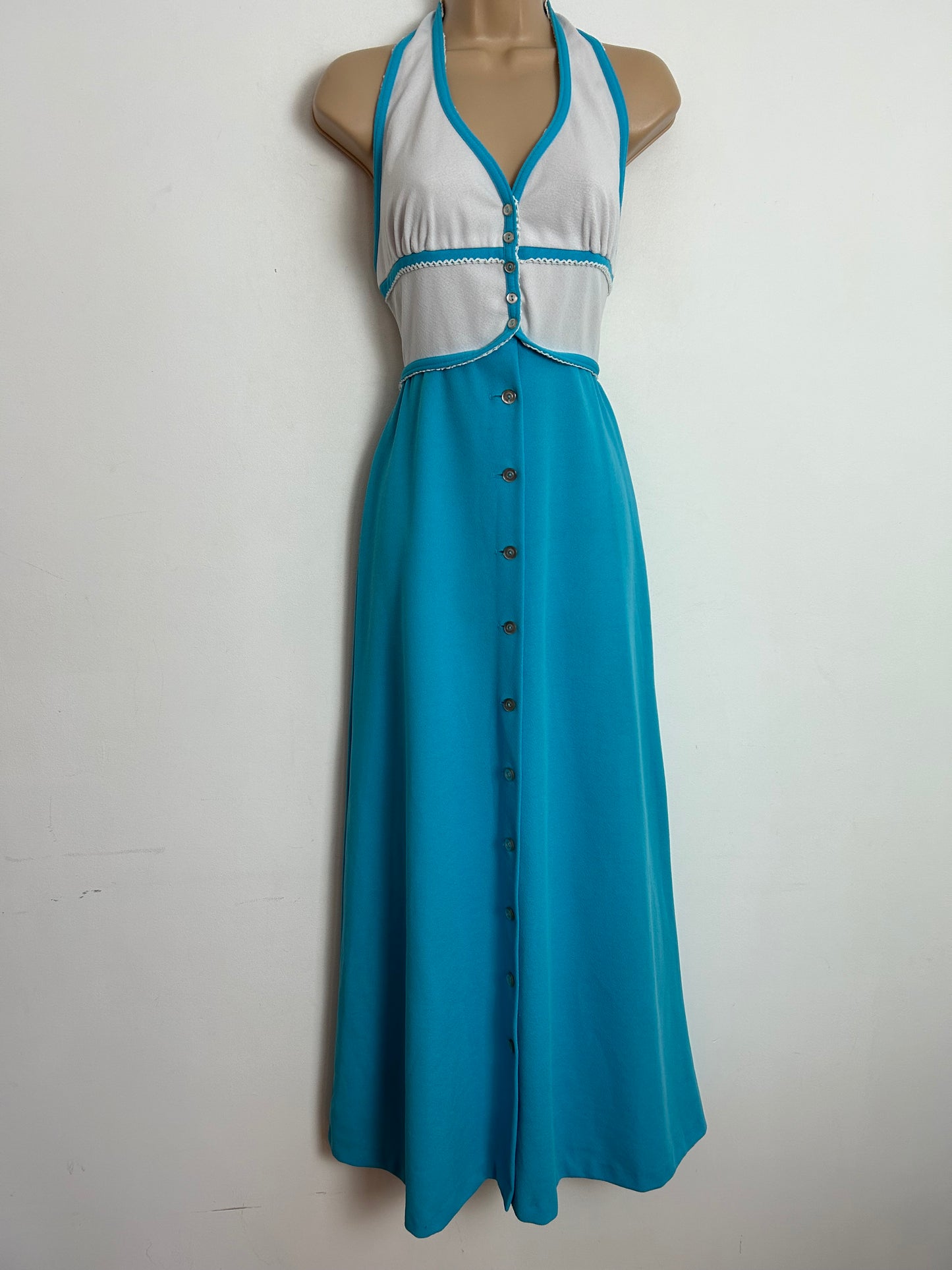 Vintage 1970s UK Size 6 Cute Turquoise & White Halterneck Crimplene Summer Boho Maxi Dress