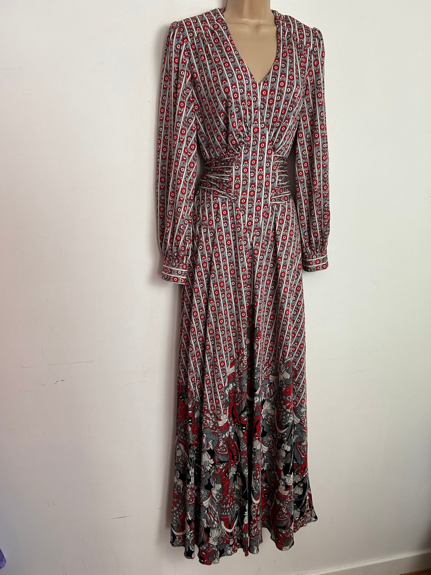 Vintage 1970s UK Size 12 VERA MONT PARIS Grey Red & White Floral & Tassel Print Long Sleeve Tie Back Maxi Dress