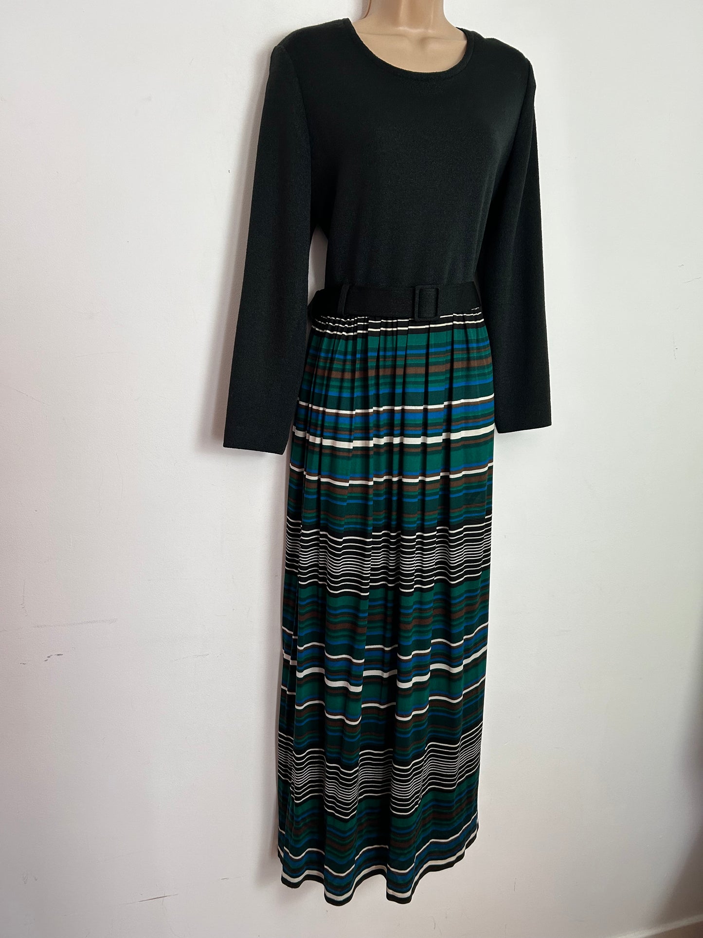 Vintage 1970s BERKERTEX UK Size 14 Black Green Brown & Blue Stripe Print Tie Belted Long Sleeve Maxi Dress