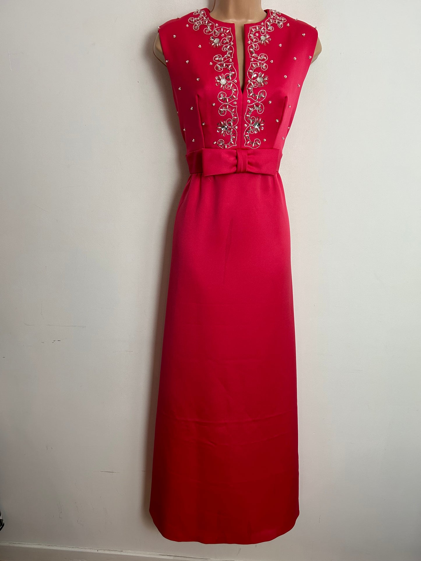 Vintage 1960s UK Size 10 Beautiful Hot Pink Satin Acetate Embellished Bow Detail Special Occasion Gown/Dress