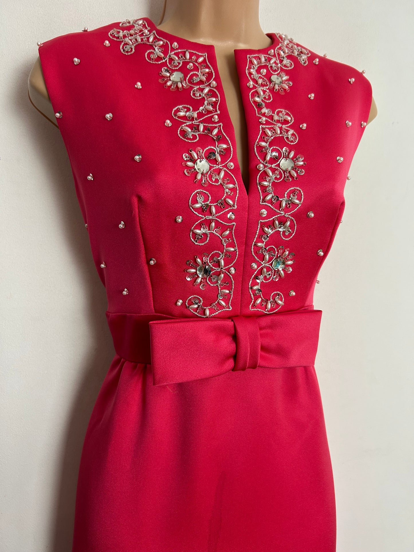 Vintage 1960s UK Size 10 Beautiful Hot Pink Satin Acetate Embellished Bow Detail Special Occasion Gown/Dress