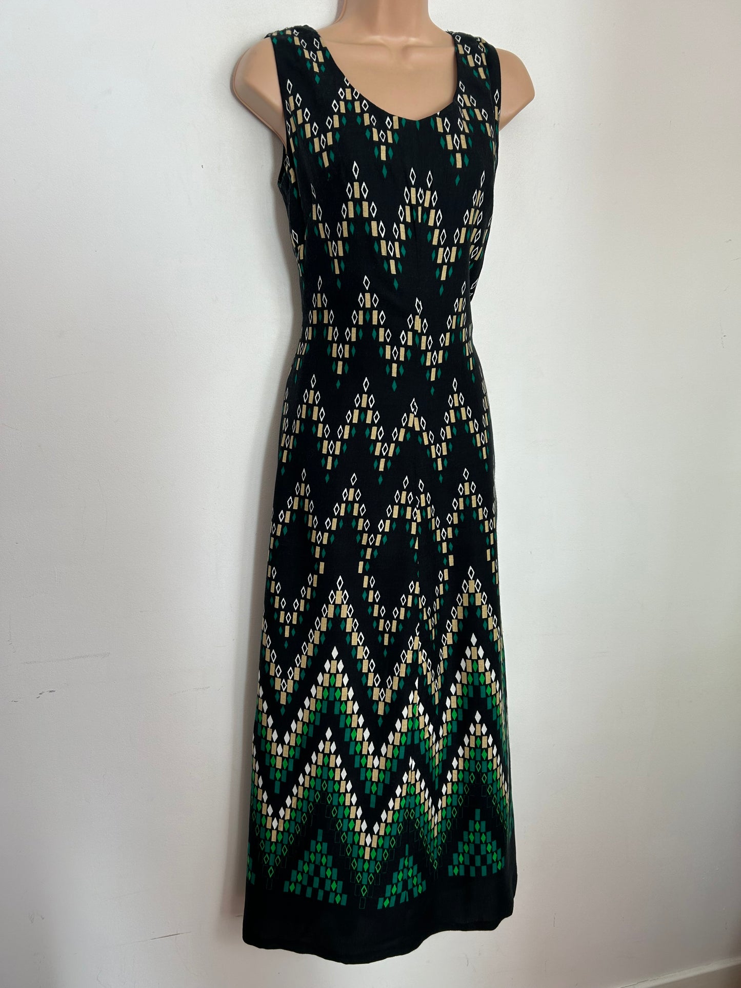 Vintage 1970's UK Size 10 Gorgeous Black Green Beige & White Geo Print Sleeveless Boho Maxi Dress