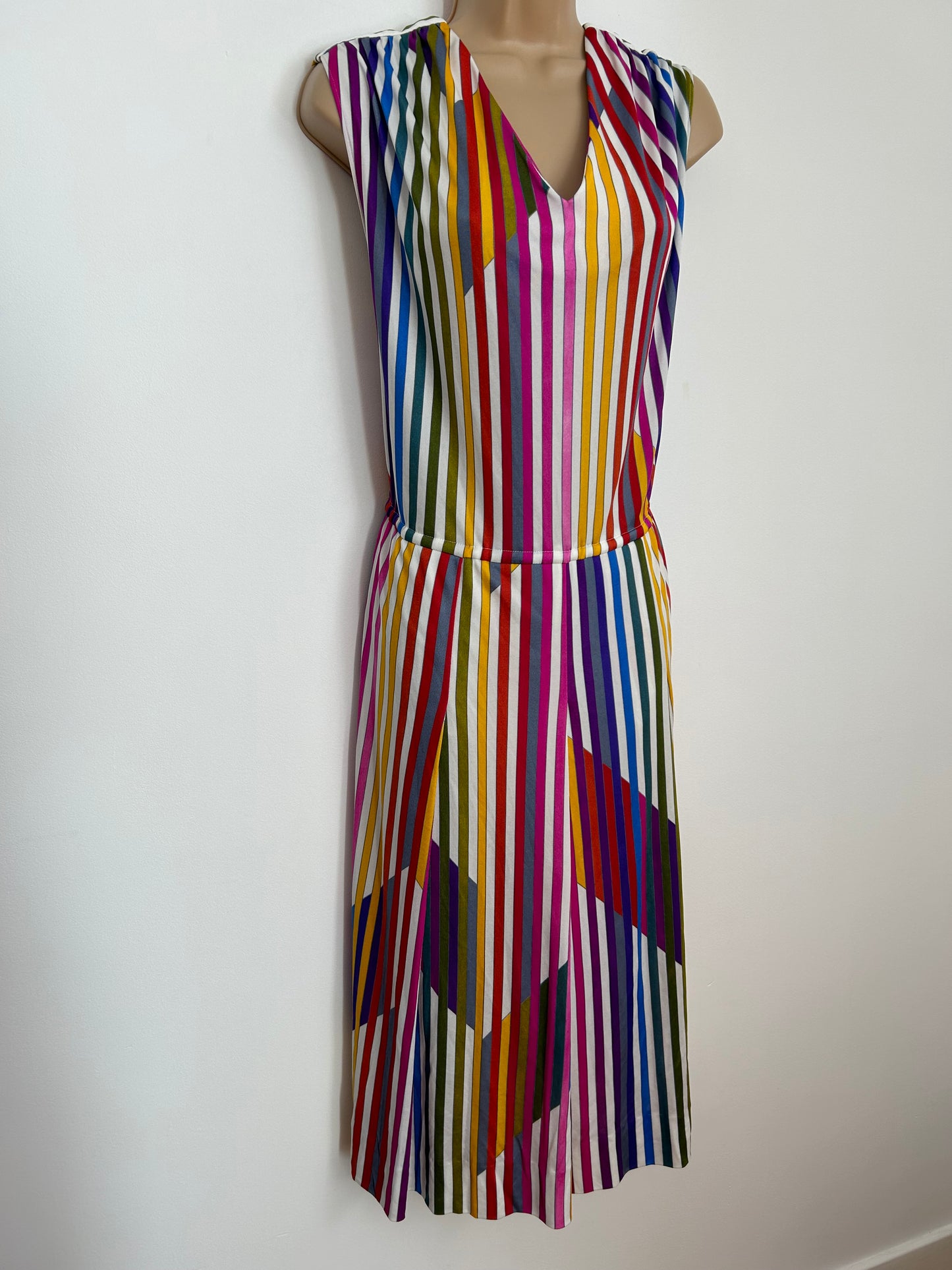 Vintage 1980s UK Size 16 Cute Rainbow Stripe Print Sleeveless Pleated Day Dress By Sommerfeldt