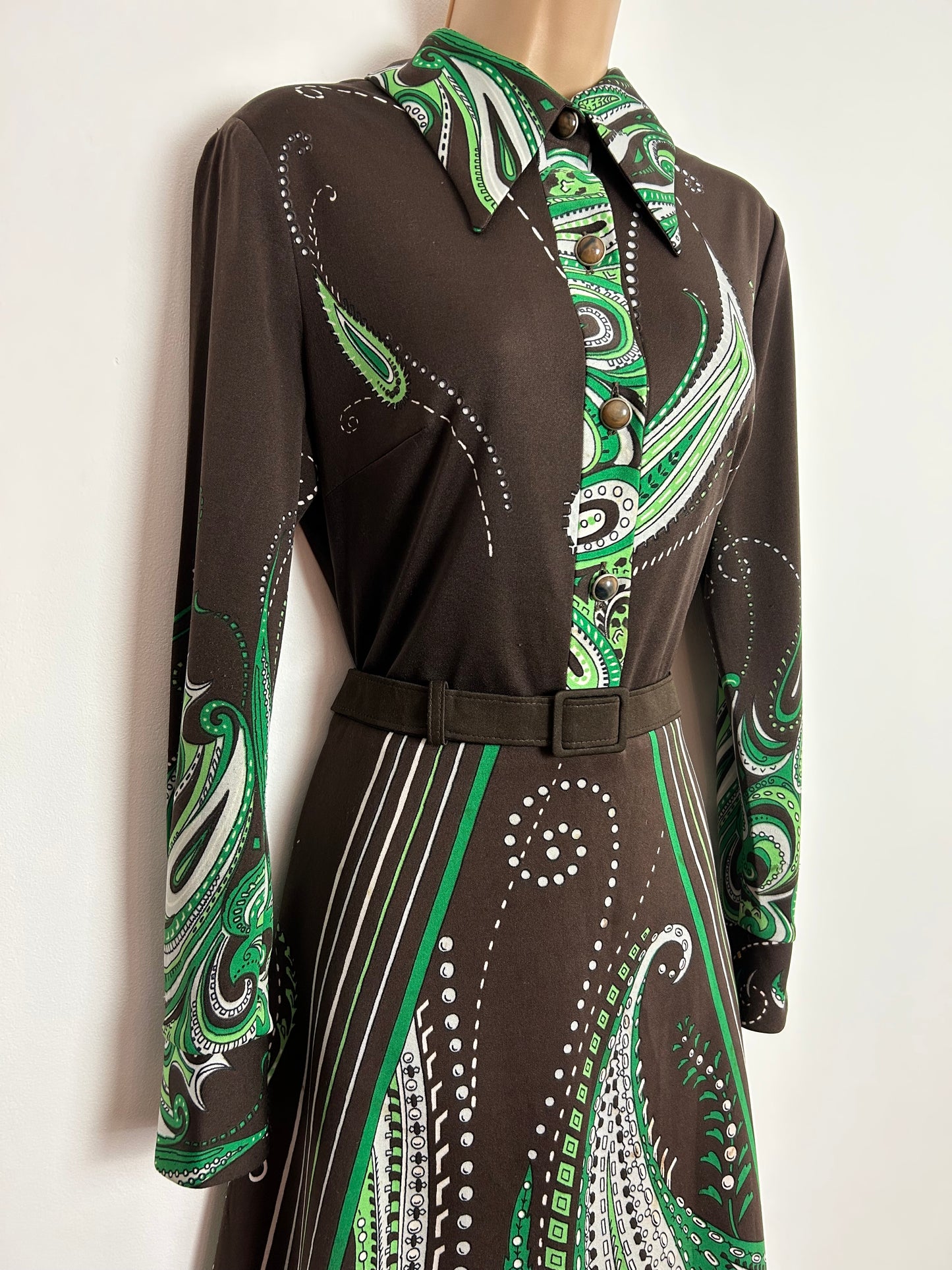 Vintage 1970s UK Size 14 Chocolate Brown & Green Paisley Print Long Sleeve Belted Mid Length Day Dress