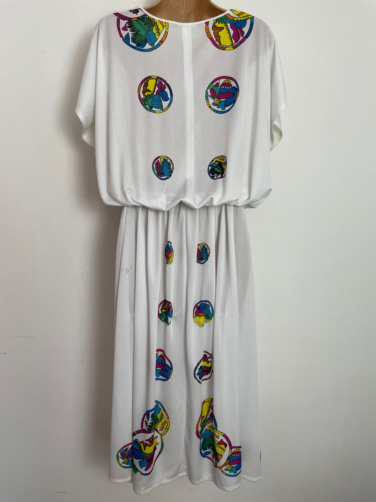 Vintage 1980s UK Size 12 White Multi Colour Abstract Print Blouson Bodice Belted Summer Cute Day Dress By Ari